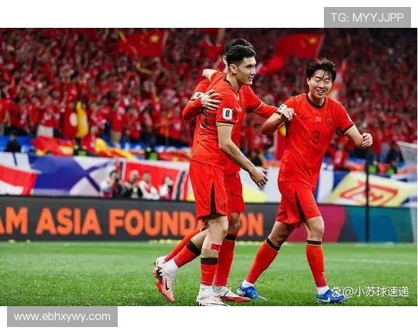 中国男足主场逆转劲敌全场高能表现点燃球迷激情再现拼搏精神 中国男足主场逆转劲敌全场高能表现点燃球迷激情再现拼搏精神