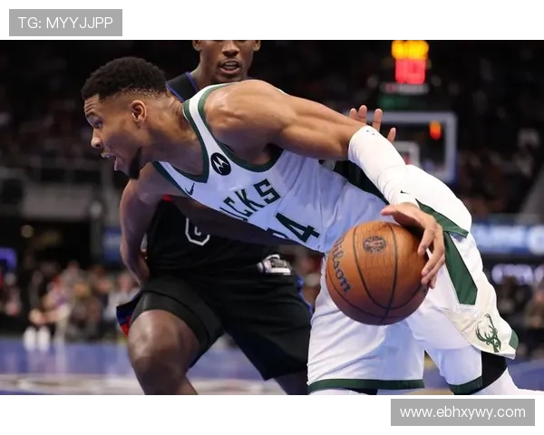 字母哥领衔雄鹿大胜篮网 詹姆斯因伤缺阵湖人遗憾告负