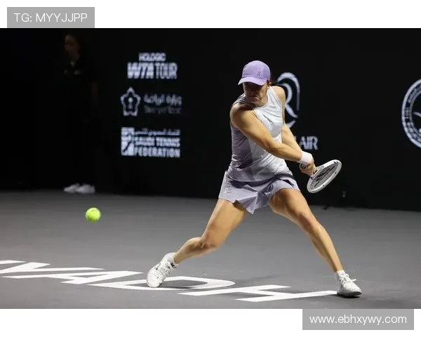 网球赛季新篇章开启 世界顶级选手激战秋季巡回赛 网球赛季新篇章开启 世界顶级选手激战秋季巡回赛