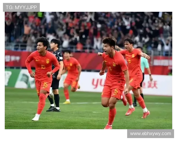 中国男足迎战日本队，备战亚洲杯决赛圈，球队阵容大调整引发关注