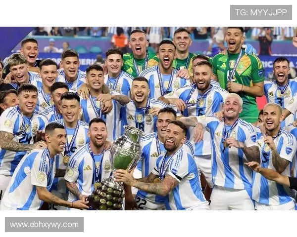 梅西率队逆转取胜 欧冠焦点战点燃欧洲足坛激情